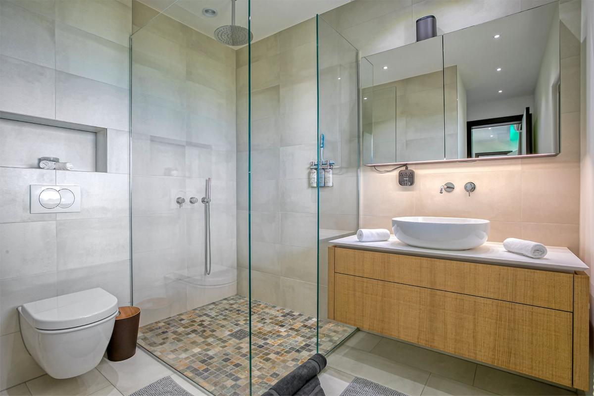 7 bedrooms luxury villa rental St Martin - Apartment Bathroom 7